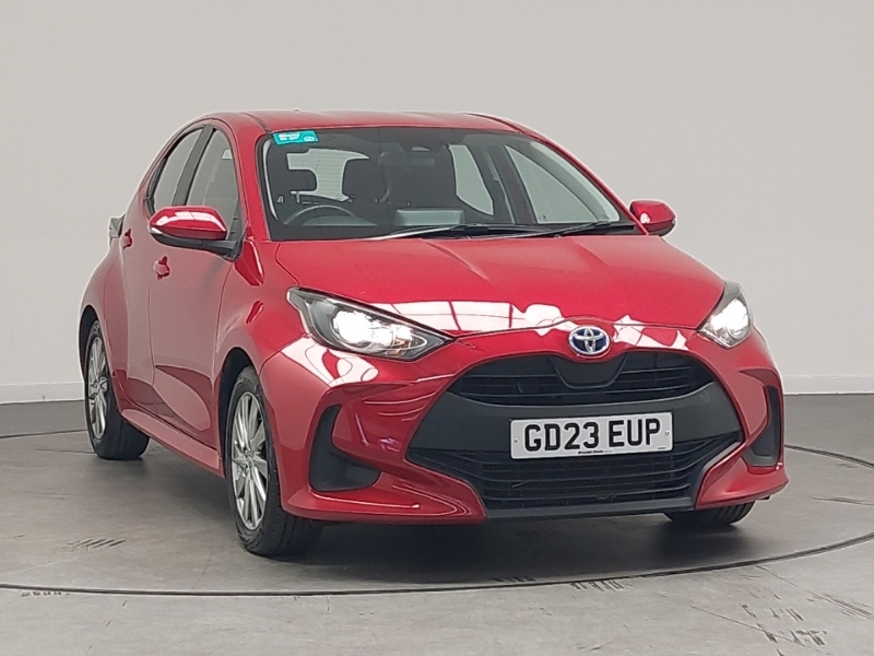 Toyota Yaris 1.5 Hybrid Icon Cvt Red