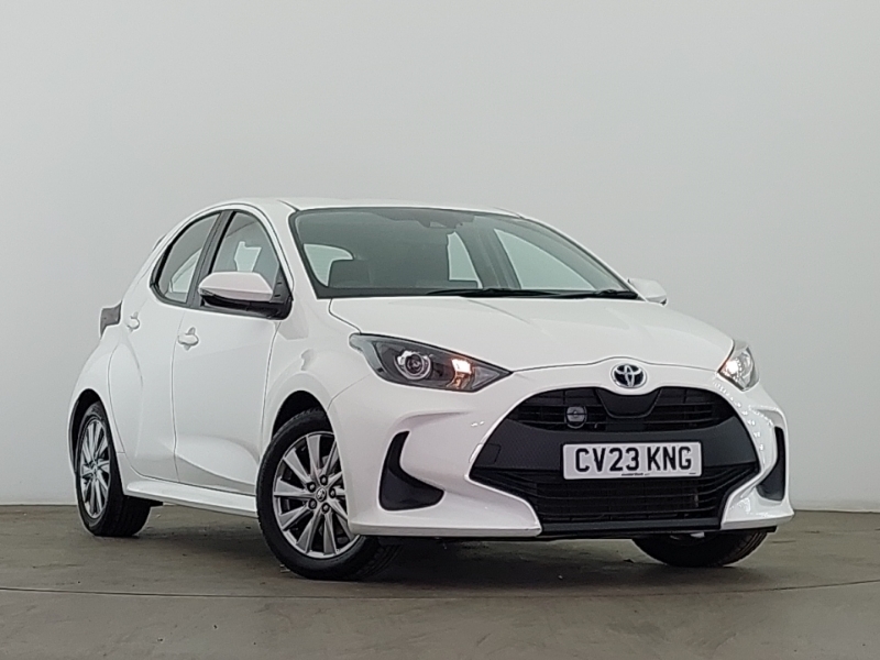 Toyota Yaris 1.5 Hybrid Icon Cvt Nav White