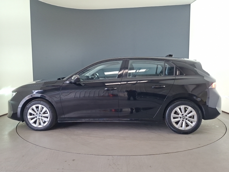 Vauxhall Astra 1.2 Turbo 130 Design Black #4