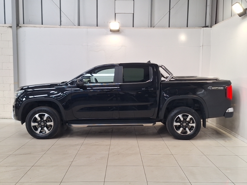 Volkswagen Amarok Dcab Pick Up Style 2.0 Tdi 205 4Motion Black #4