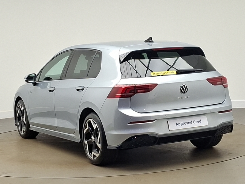 Volkswagen Golf 1.5 Tsi 150 R-line Silver #2