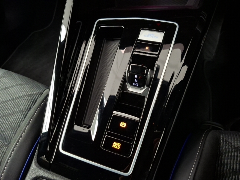 Volkswagen Golf Automatic Black #15