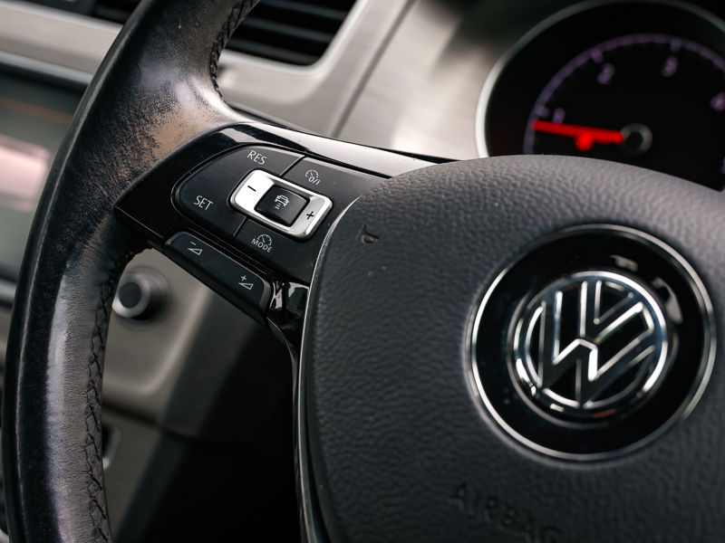 Volkswagen Golf Match Blue #17