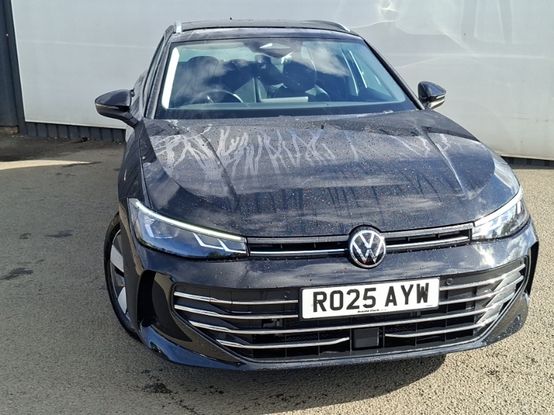 Volkswagen Passat 1.5 Tsi Ehybrid Life Dsg Black