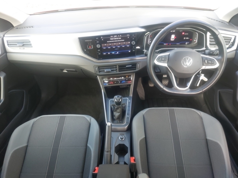 Volkswagen Polo 1.0 Tsi Style Red #3