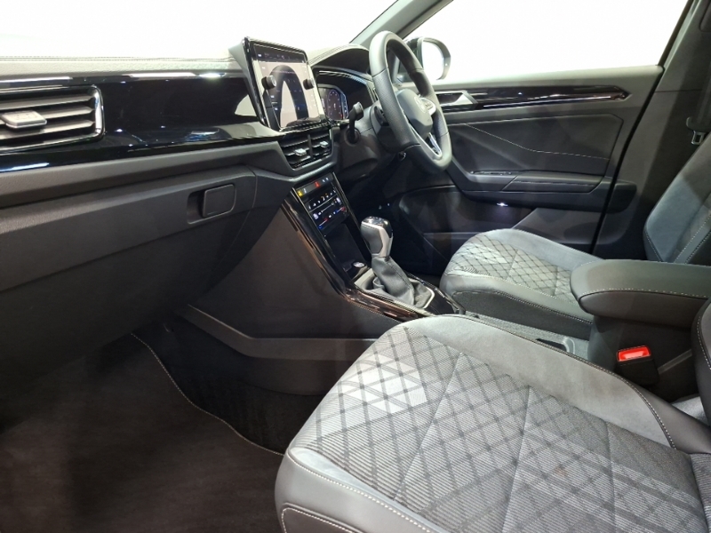 Volkswagen T-Roc Black Edition Black #5