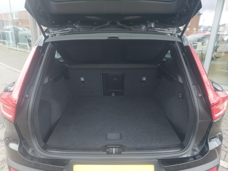 Volvo XC40 Inscript Pro T5 Rcha Blue #18