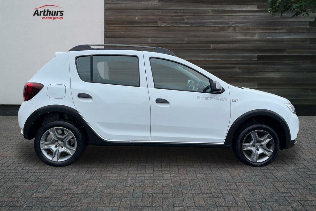 Dacia Sandero Stepway 1.0 Sce Essential CY19UHG #2