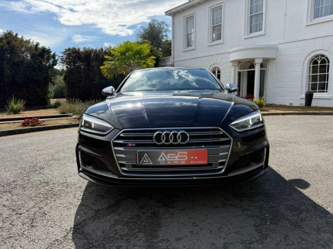 Audi S5 3.0 Tfsi V6 Black #5