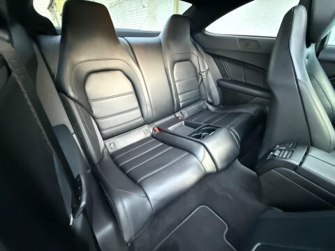 Mercedes-Benz C Class 6.3 C63 V8 Black #4
