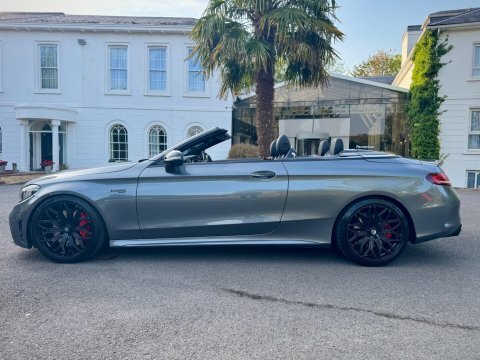 Mercedes-Benz C Class 2018 2.0 C220d Amg Line Premium Coupe Black #36