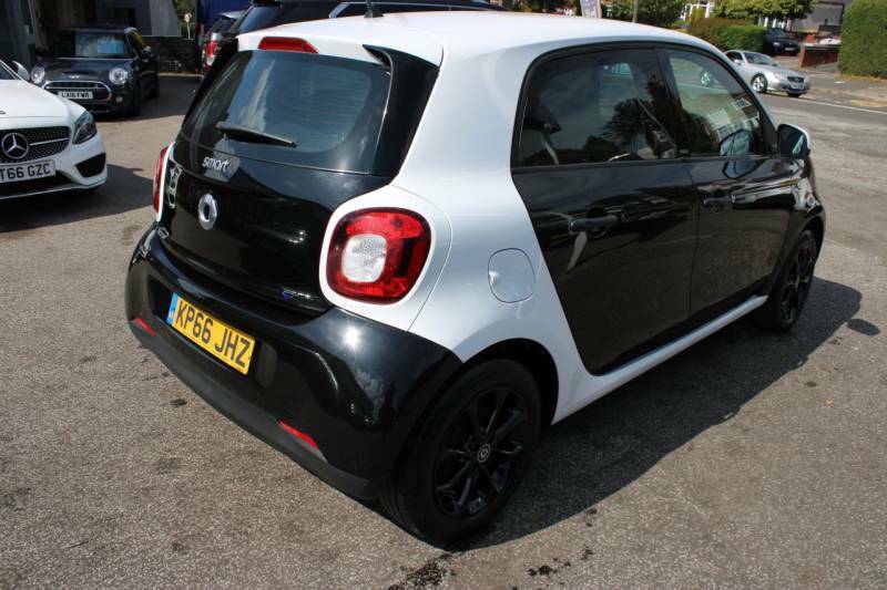 Smart Forfour 1.0 Passion Hatchback Euro 6 S KP66JHZ Black #5
