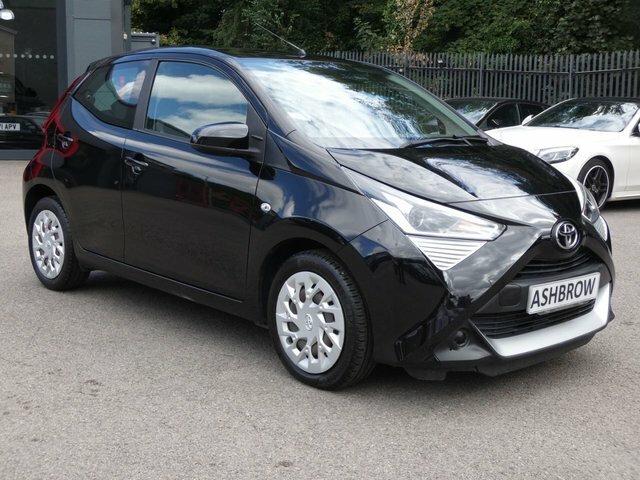 Toyota Aygo 2022 1.0 Vvt-i X-play X-shift Safety Sense 7 Black #4
