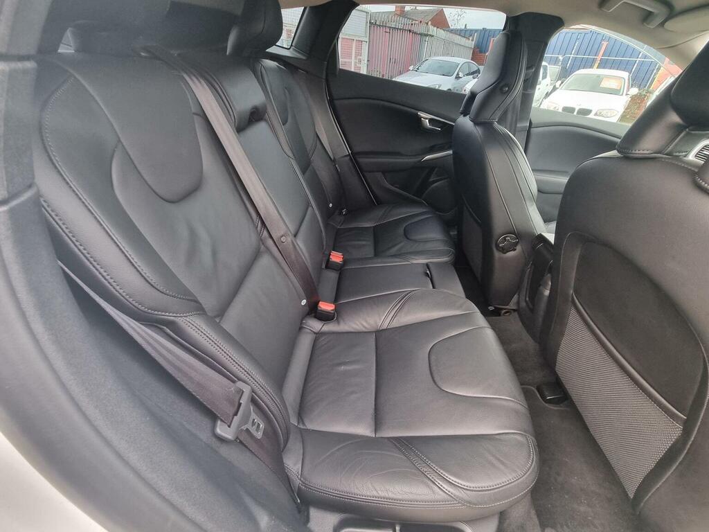 Volvo V40 1.6 T4 Se Lux Nav Powershift Euro 5 Ss  #6