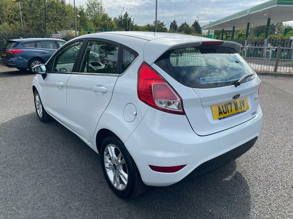 Ford Fiesta 1L Zetec White #5