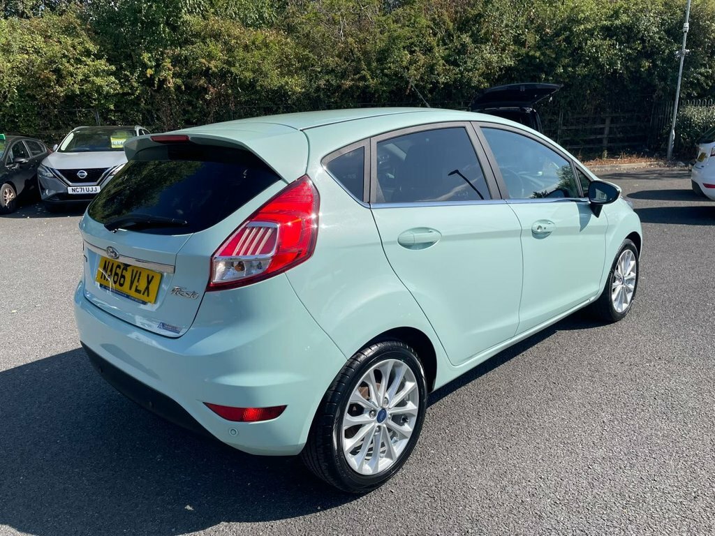 Ford Fiesta 1L Titanium X NA66VLX Green #3
