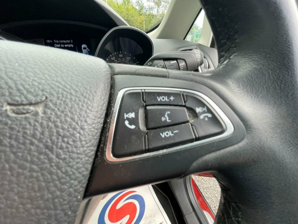 Ford C-Max Zetec Red #18