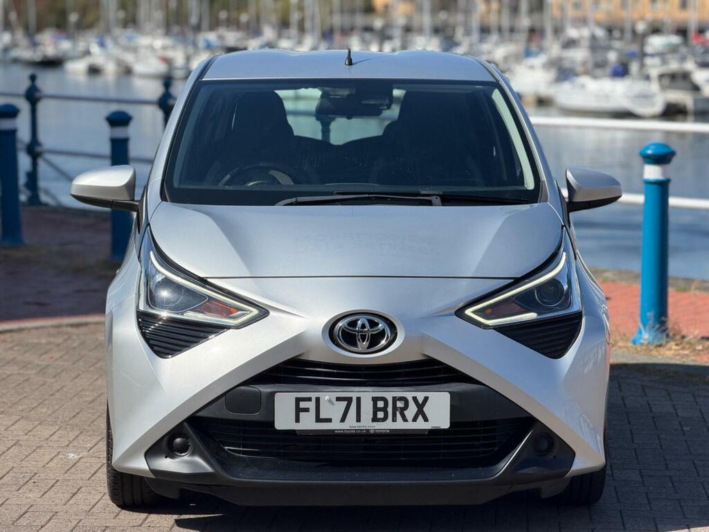 Toyota Aygo 1.0 Vvt-i X-play Euro 6 Ss FL71BRX Silver #4