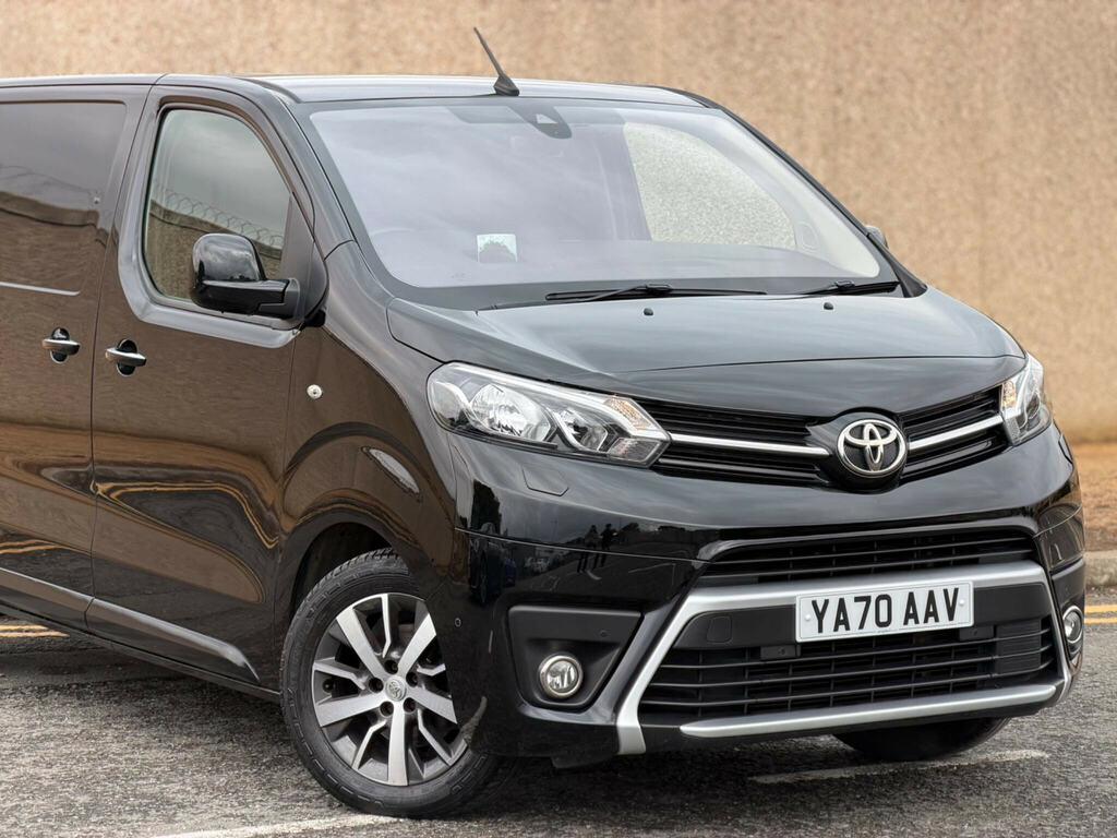 Toyota PROACE 2.0D Design Medium Panel Van Mwb Euro 6 Ss Black #4