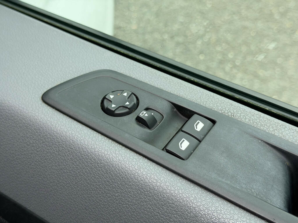Vauxhall Vivaro Mpv Grey #17