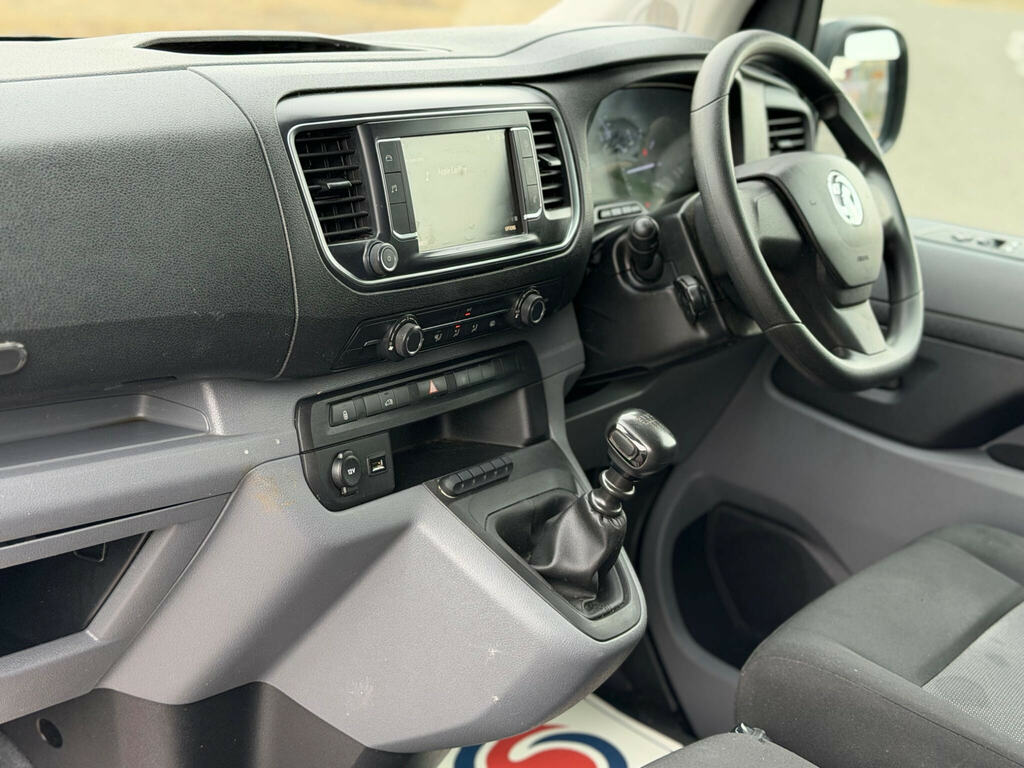 Vauxhall Vivaro Mpv Grey #24