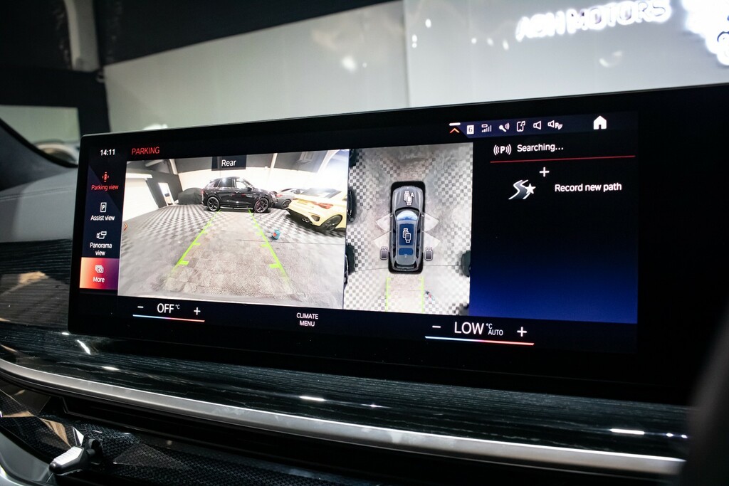 BMW X7 Black #33