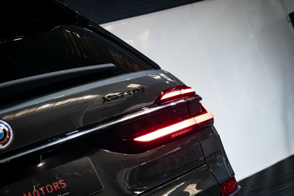 BMW X7 Black #13