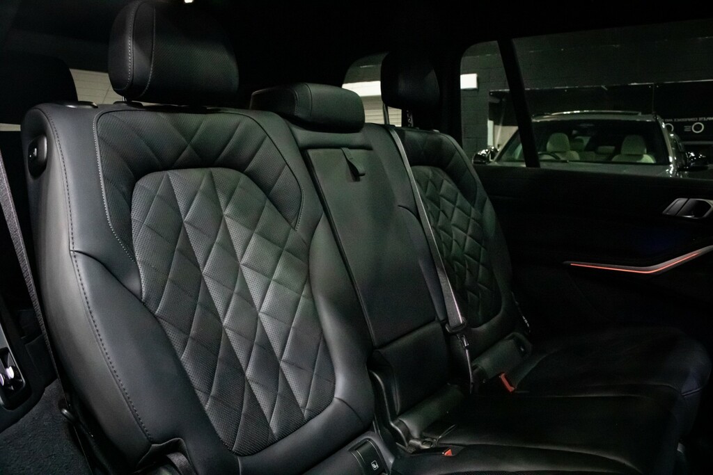 BMW X7 Black #27