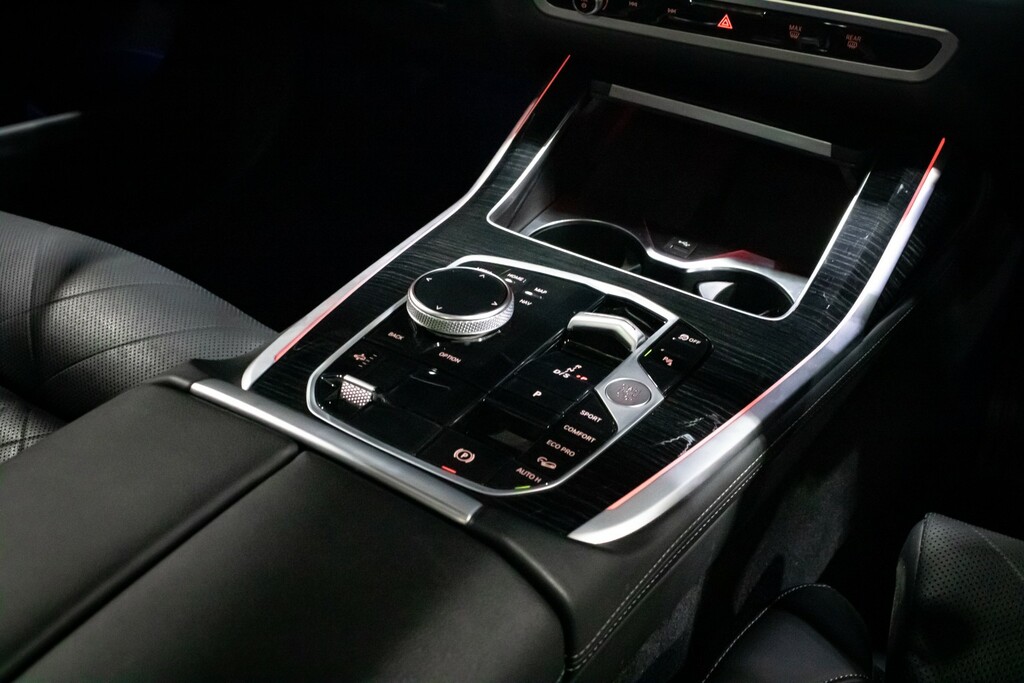BMW X7 Black #30