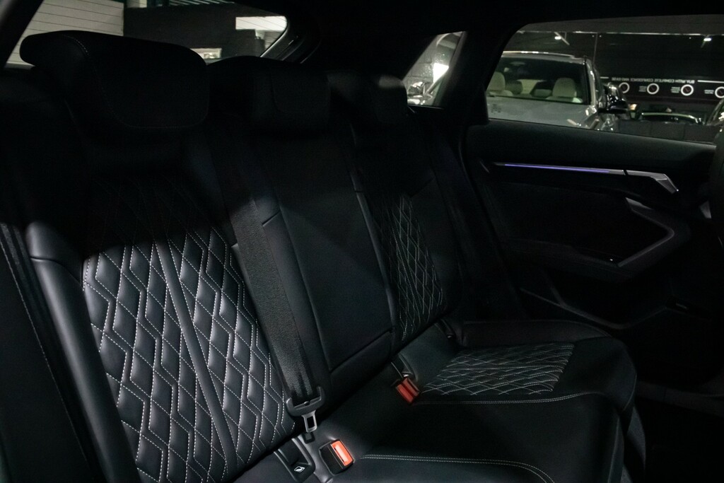 Audi S3 S3 Black Edition Blue #26