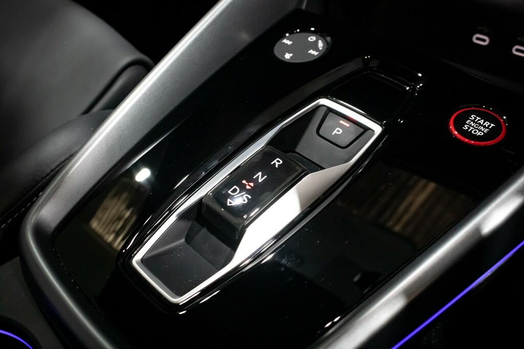 Audi S3 S3 Black Edition Blue #39