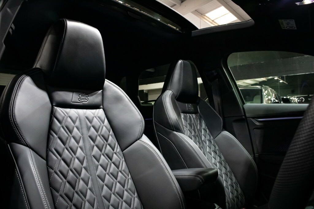 Audi S3 S3 Black Edition Blue #23