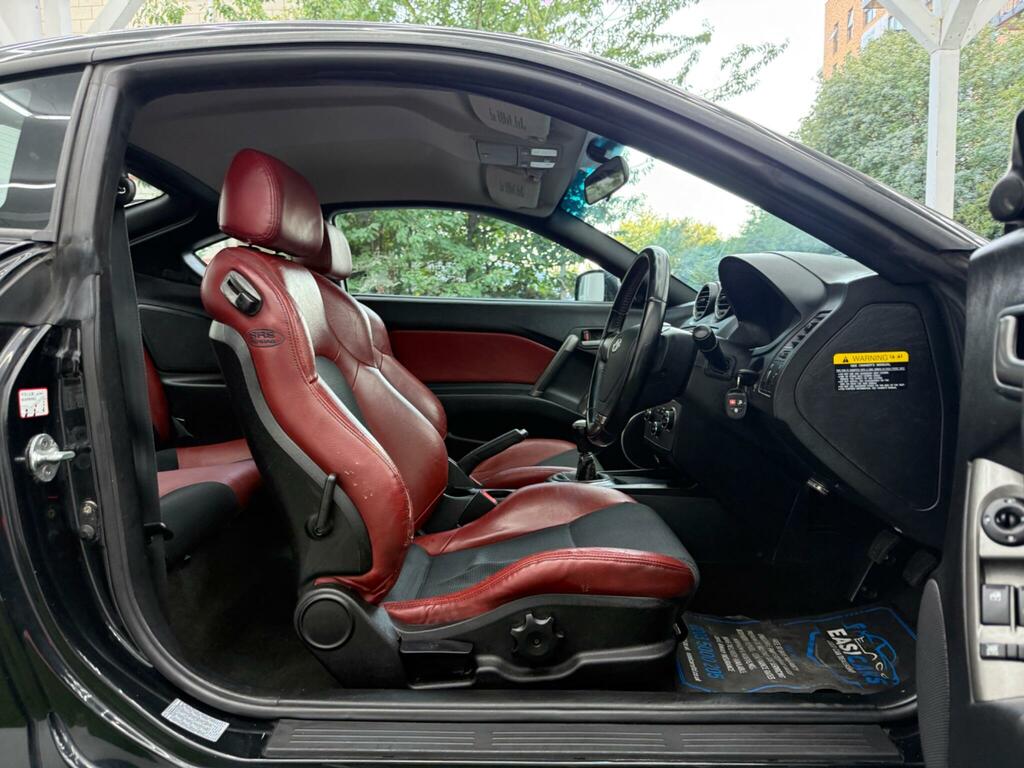 Hyundai Coupe Automatic Black #15