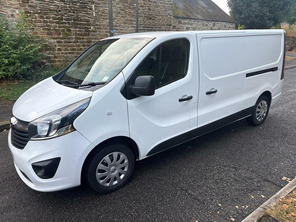 Vauxhall Vivaro Panel Van Grey #1