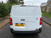 Citroen Dispatch E-dispatch 1000Driver White #14