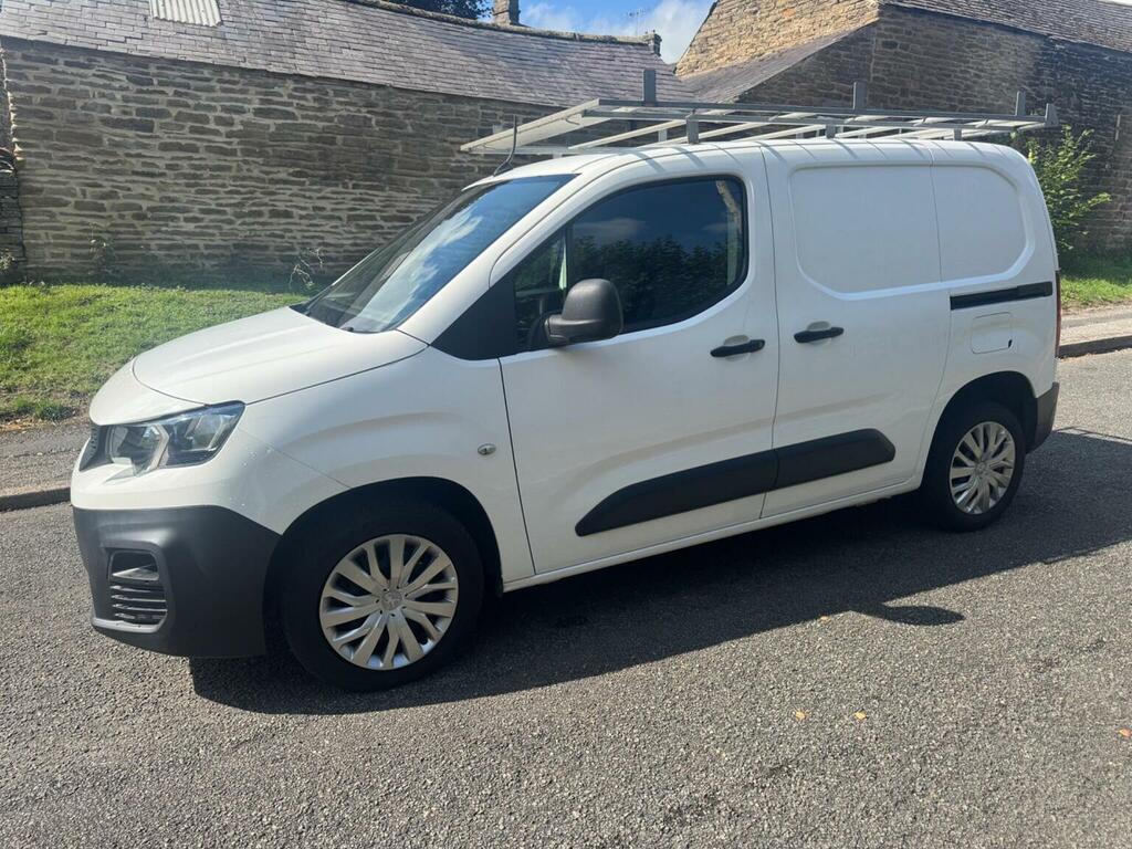 Peugeot Partner Panel Van 1.5 Bluehdi 1000 Professional Standard P White