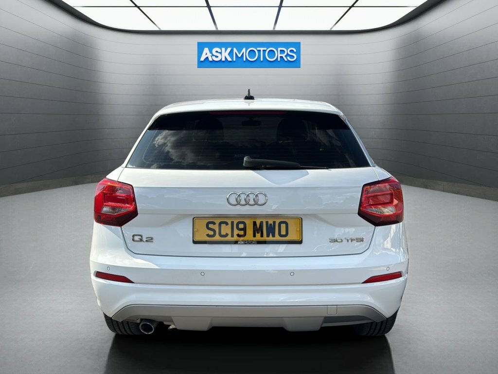 Audi Q2 1L Sport SC19MWO White #4