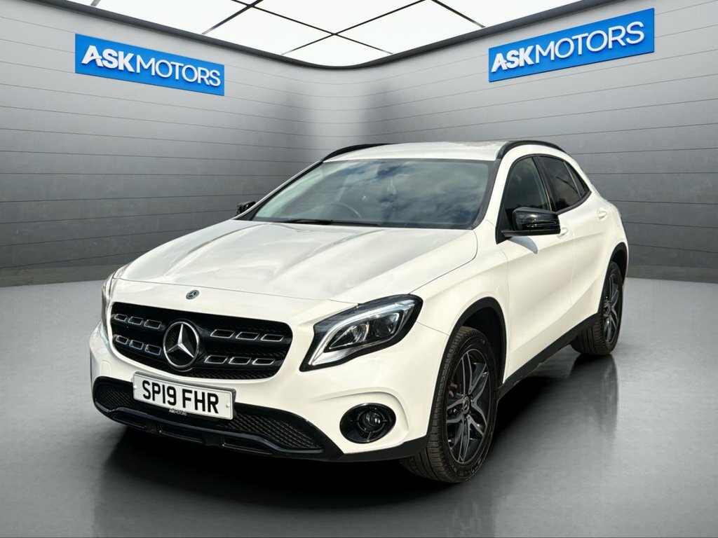 Mercedes-Benz GLA Class 1.6L Urban Edition White