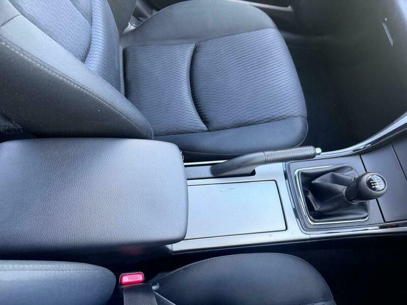 Mazda 6 2.2L D Ts2 White #27