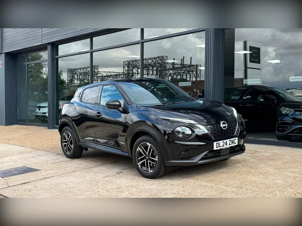 Nissan Juke 1.6 N-connecta Euro 6 Black