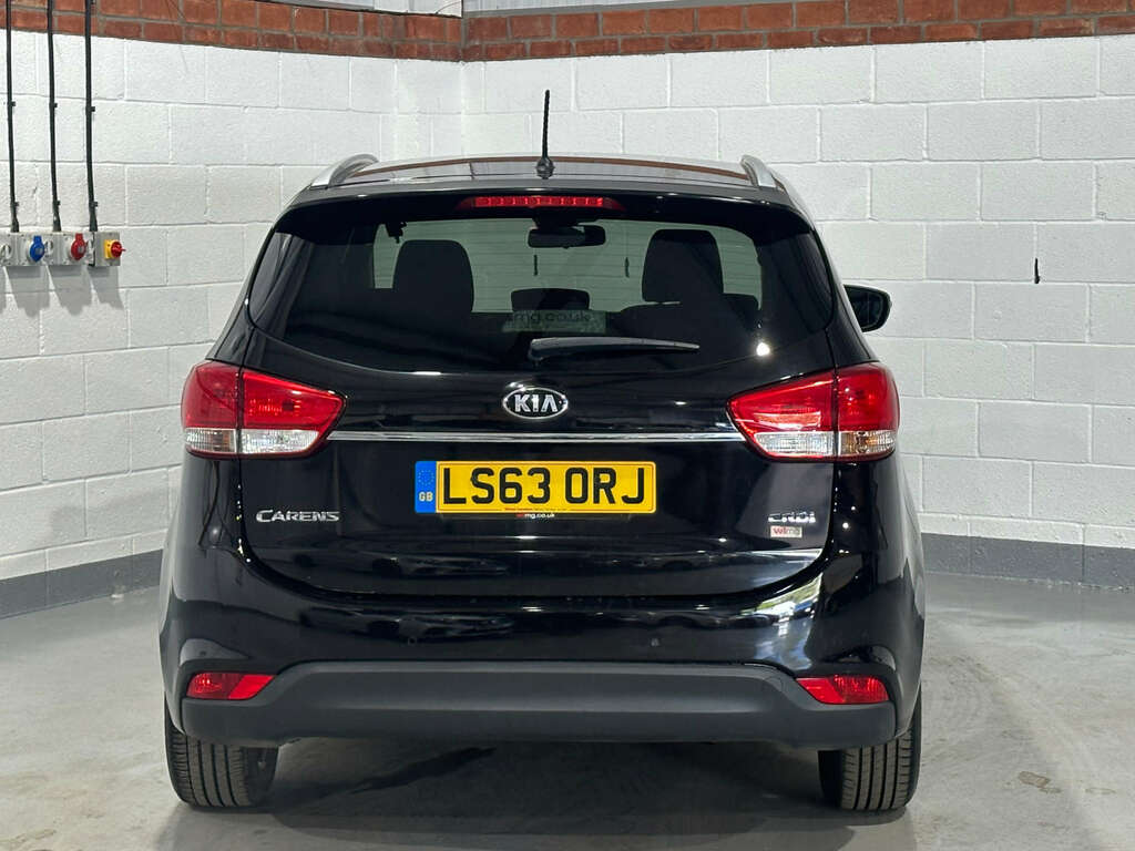 Kia Carens 1.7 Carens 2 Crdi Black #6