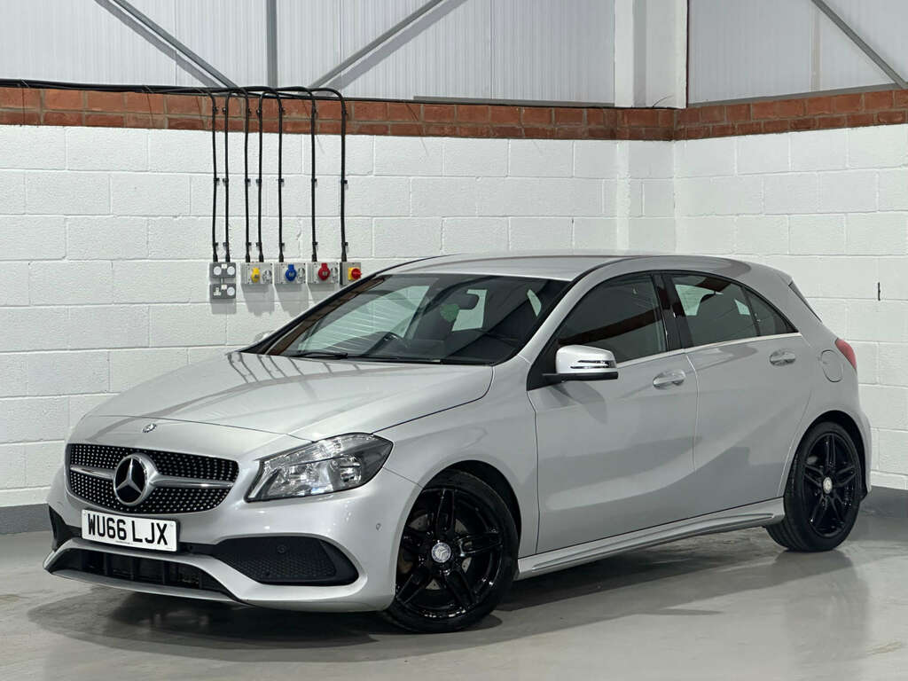 Mercedes-Benz A Class 1.5 A 180 D Amg Line Executive Silver #2
