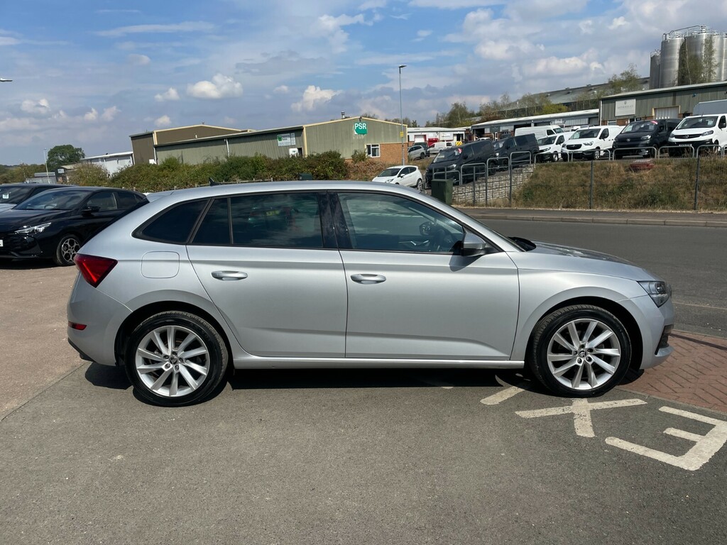 Skoda Scala Se L 1.5 Tsi 150Ps Silver #4