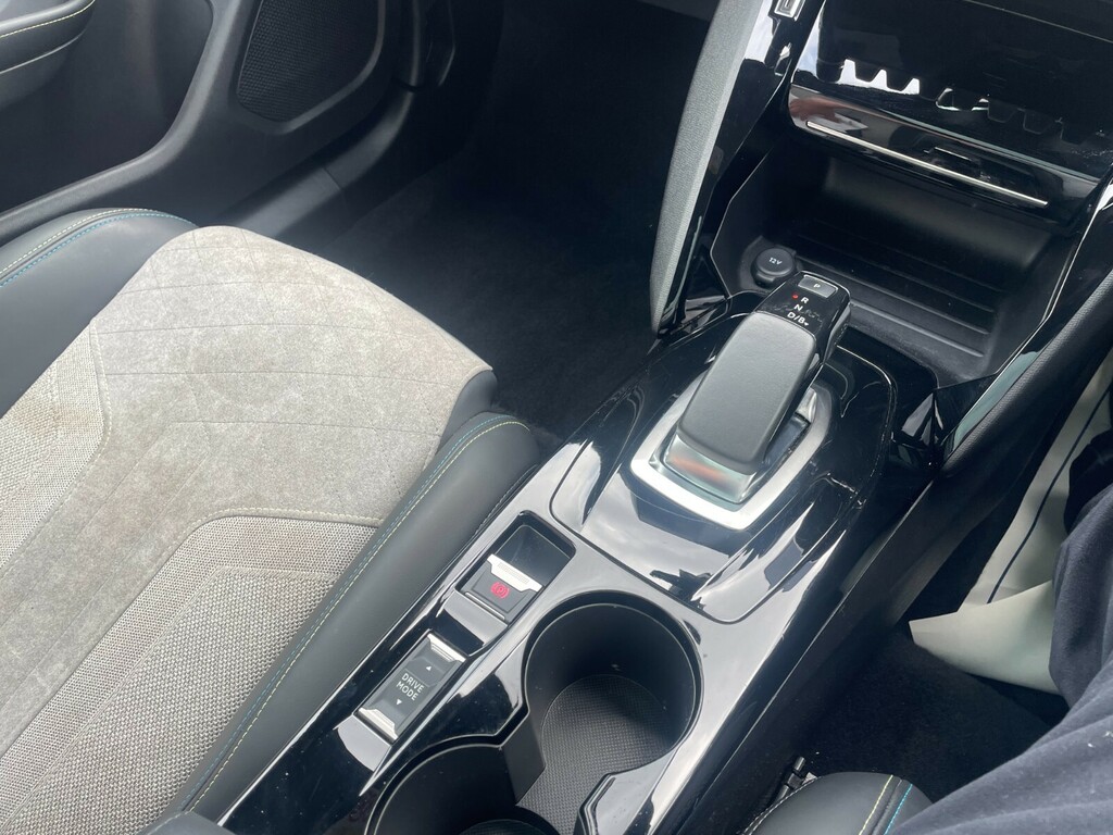 Peugeot e-2008 2008 Gt Ev Blue #30