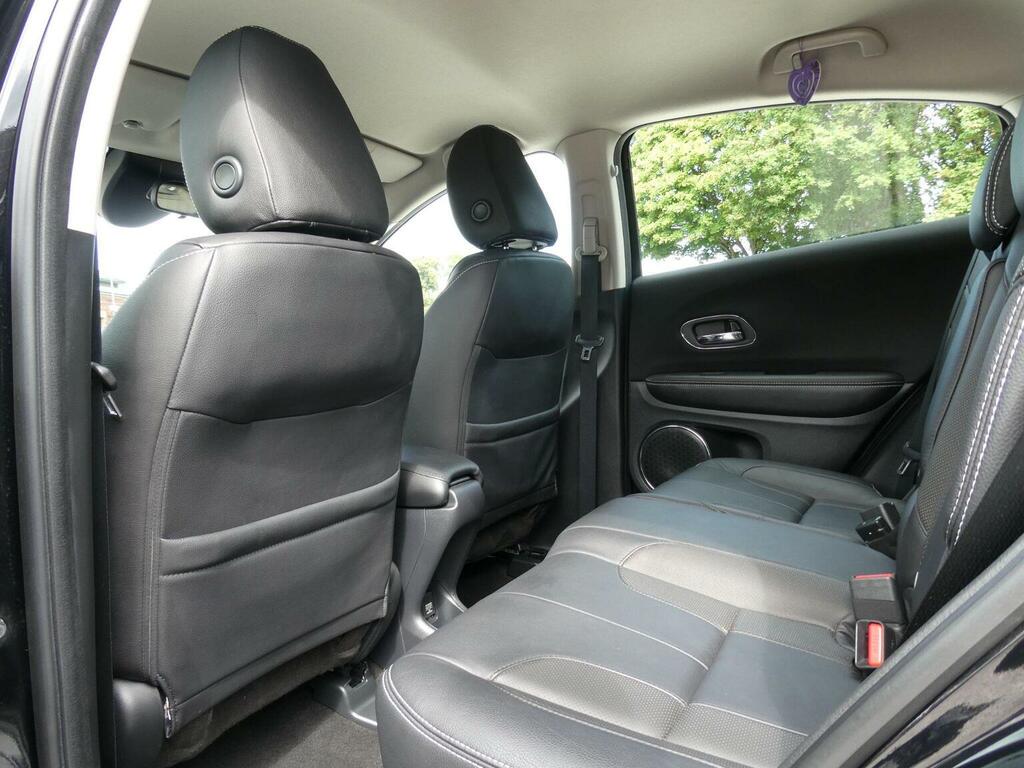 Honda Hr-V Se Silver #33