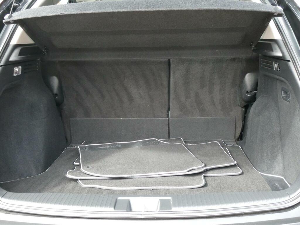 Honda Hr-V Se Silver #26