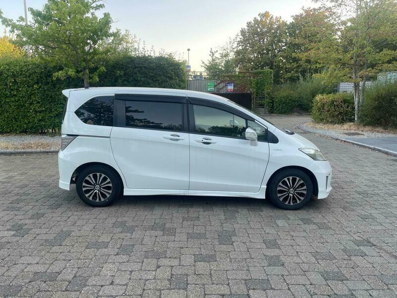 Honda Freed Mpv Blue #7