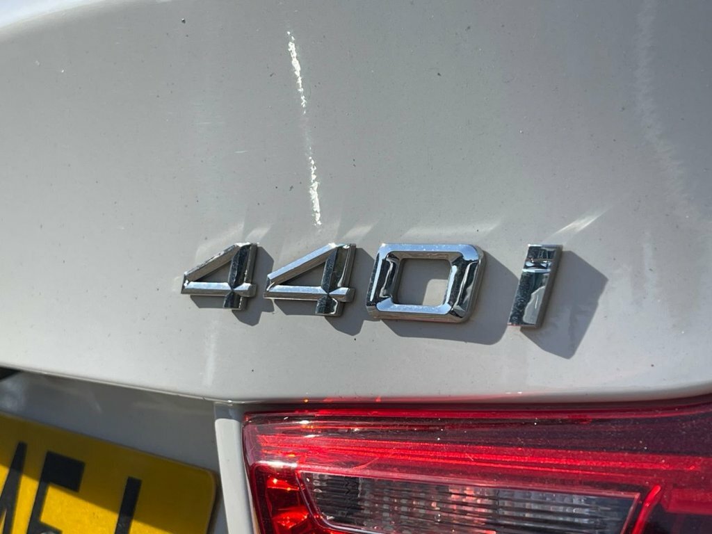 BMW 4 Series Gran Coupe 3L M Sport White #4
