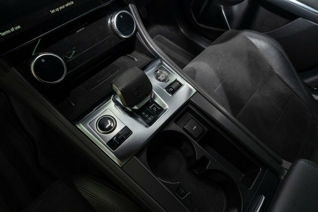 Jaguar F-Pace P550 V8 Svr Suv WX72YWA Black #4