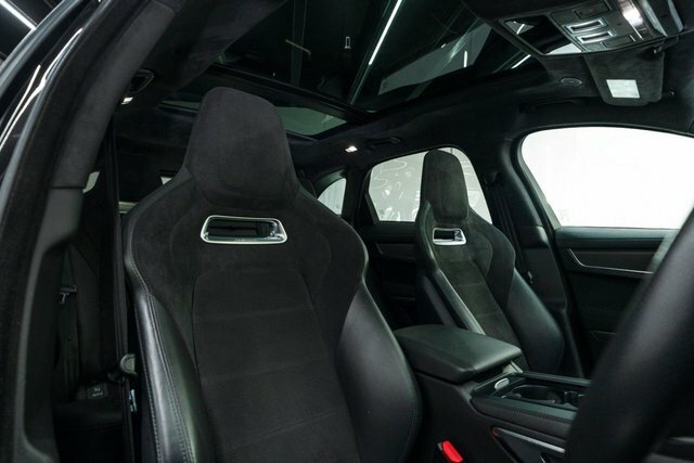 Jaguar F-Pace P550 V8 Svr Suv WX72YWA Black #3